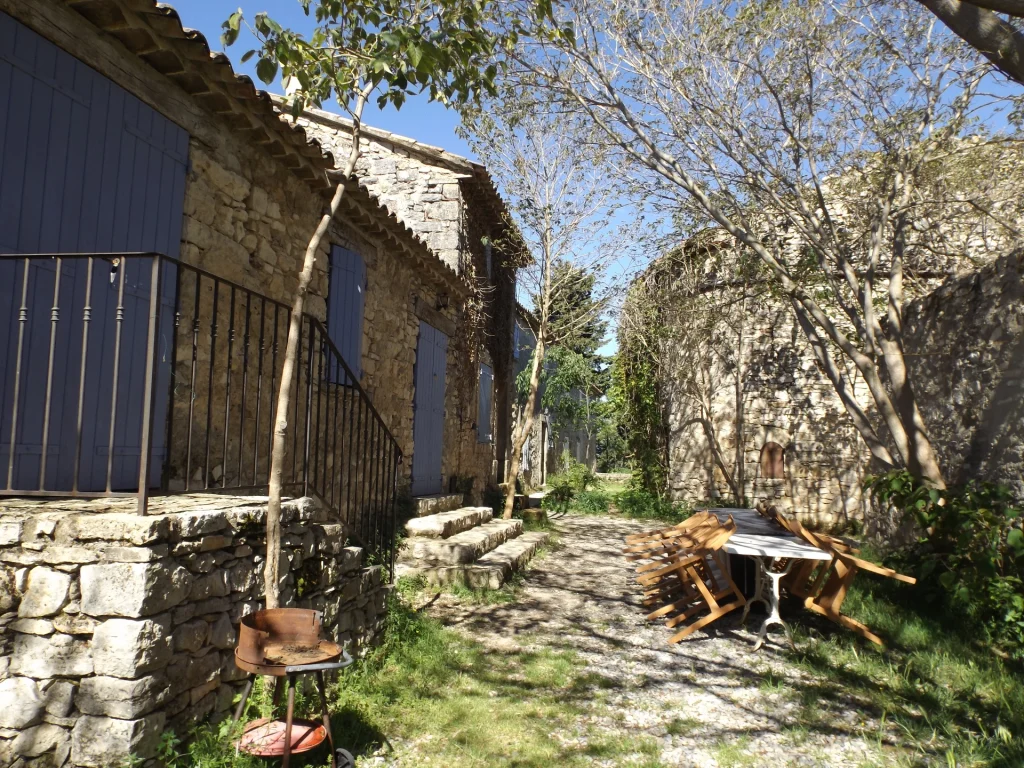 Photos / Galerie 53 terrasse côté Nord gîte Le Mas